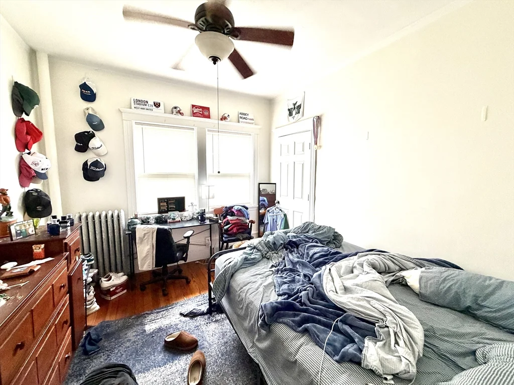 3 bed, 2 bath apartment for rent at 18 Winslow Rd Unit 2, Coolidge Corner — photo 4 of 13
