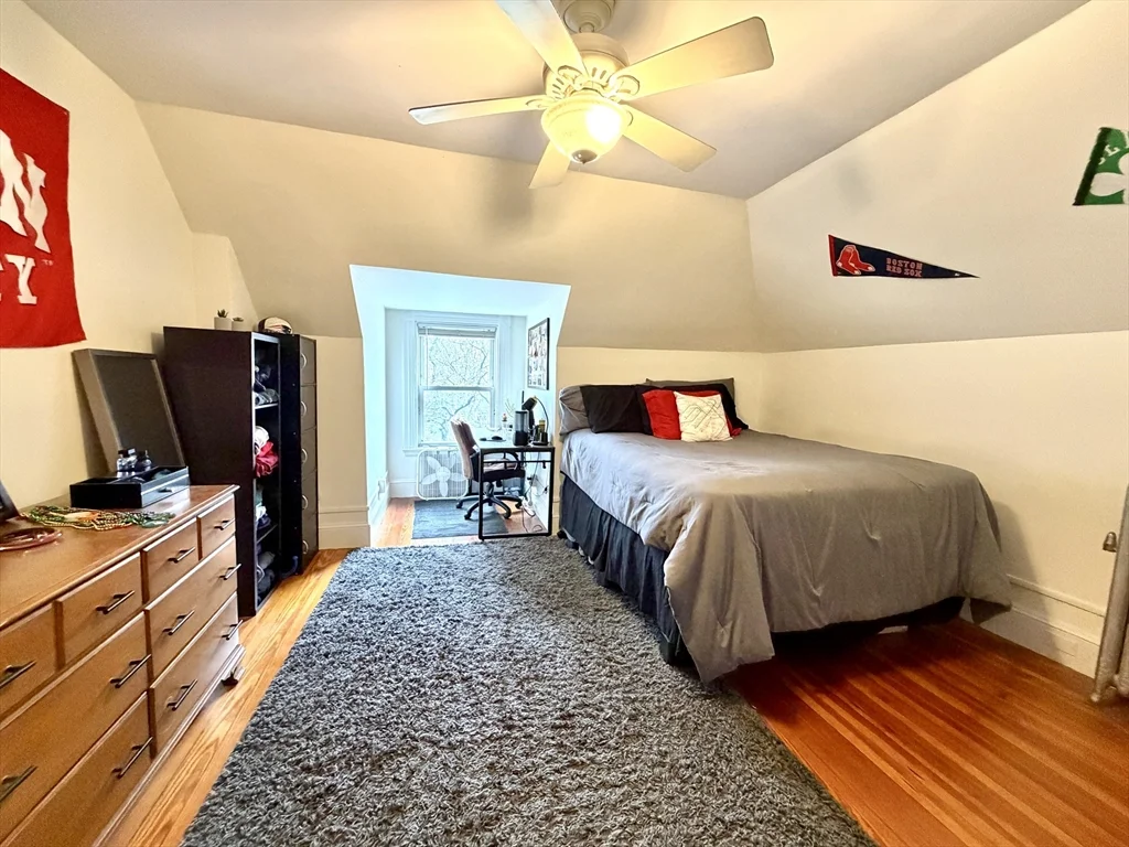3 bed, 2 bath apartment for rent at 18 Winslow Rd Unit 2, Coolidge Corner — photo 11 of 13
