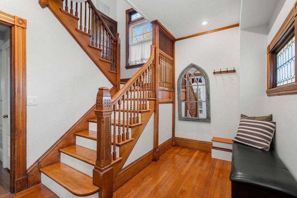 4 bed, 3 bath apartment for rent at 18 Wyman St Unit 2, East Arlington — photo 17 of 34
