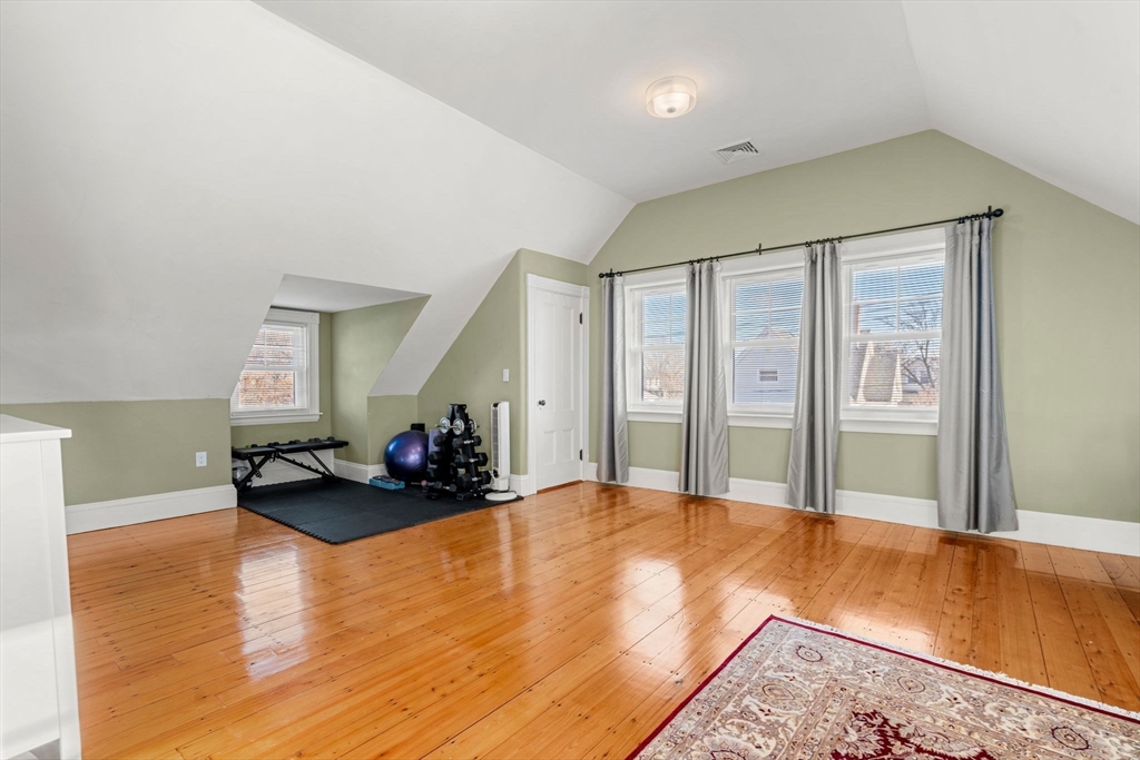 4 bed, 3 bath apartment for rent at 18 Wyman St Unit 2, East Arlington — photo 24 of 34
