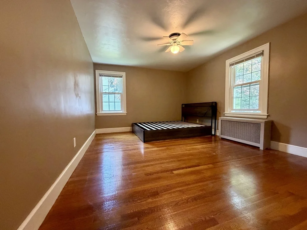 3 bed, 1 bath apartment for rent at 18 Zenith Dr, Worcester — photo 21 of 28