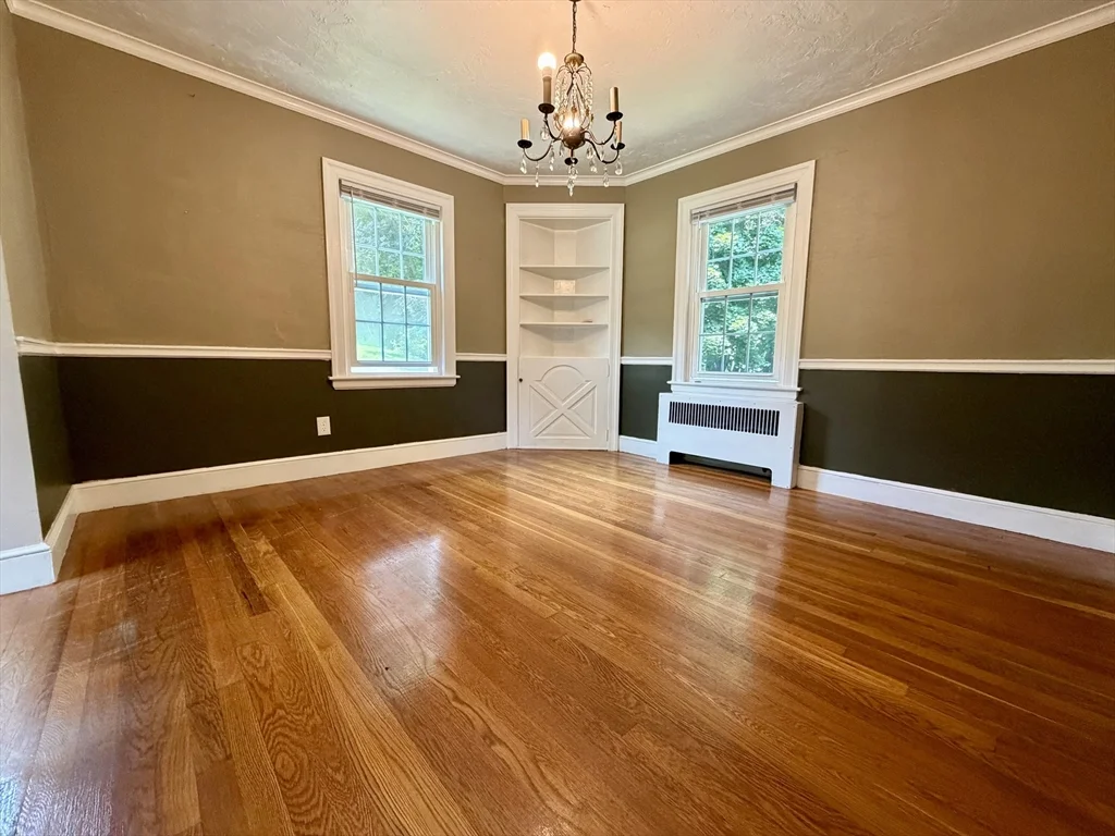 3 bed, 1 bath apartment for rent at 18 Zenith Dr, Worcester — photo 7 of 28
