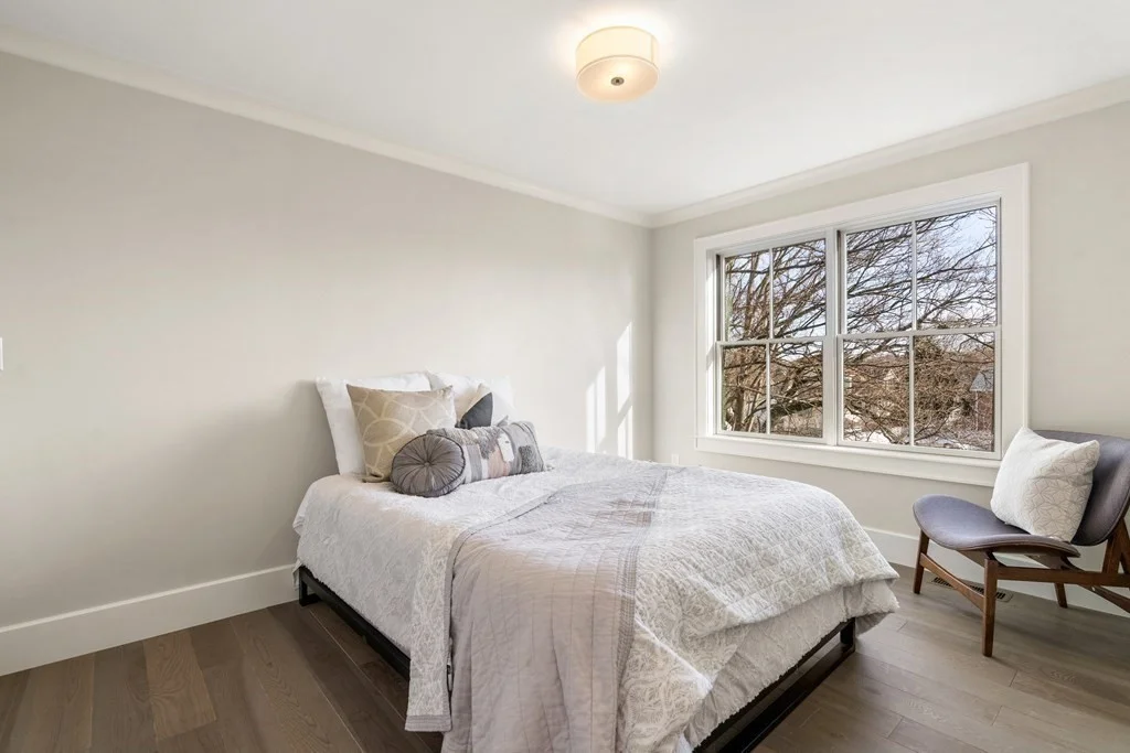 3 bed, 2 bath apartment for rent at 180 Adams St Unit 5, Nonantum — photo 17 of 26