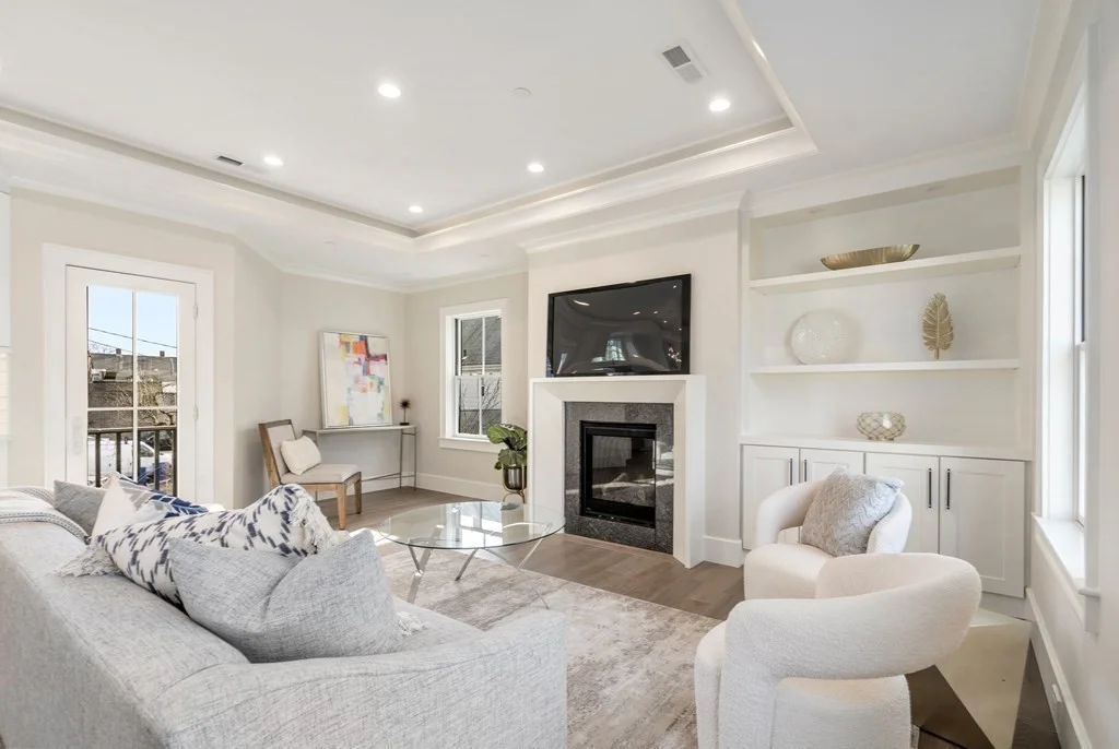 3 bed, 2 bath apartment for rent at 180 Adams St Unit 5, Nonantum — photo 1 of 26