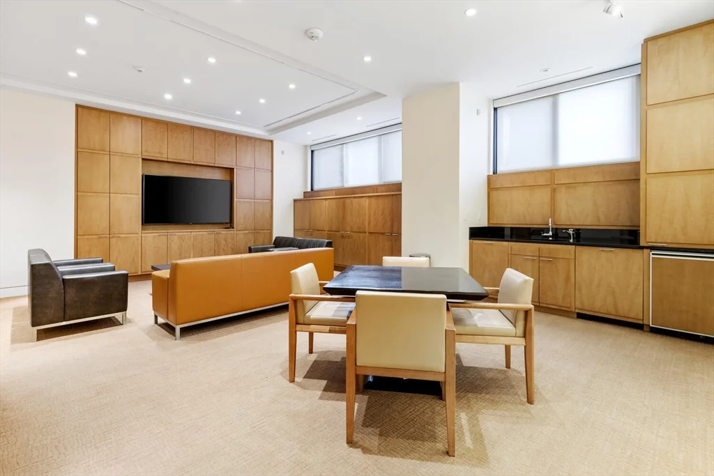 2 bed, 2 bath apartment for rent at 180 Beacon St Unit 4A, Back Bay — photo 24 of 24