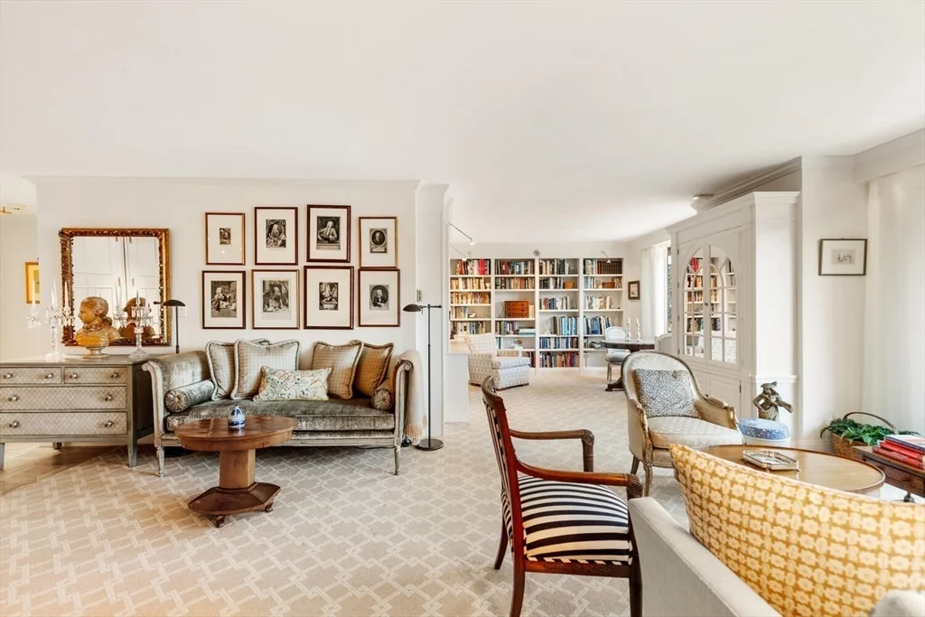 2 bed, 2 bath apartment for rent at 180 Beacon St Unit 4A, Back Bay — photo 3 of 24