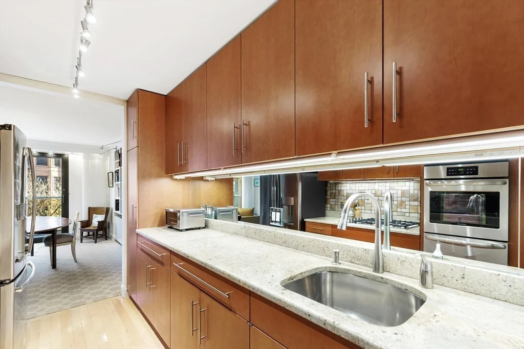 2 bed, 2 bath apartment for rent at 180 Beacon St Unit 4A, Back Bay — photo 10 of 24
