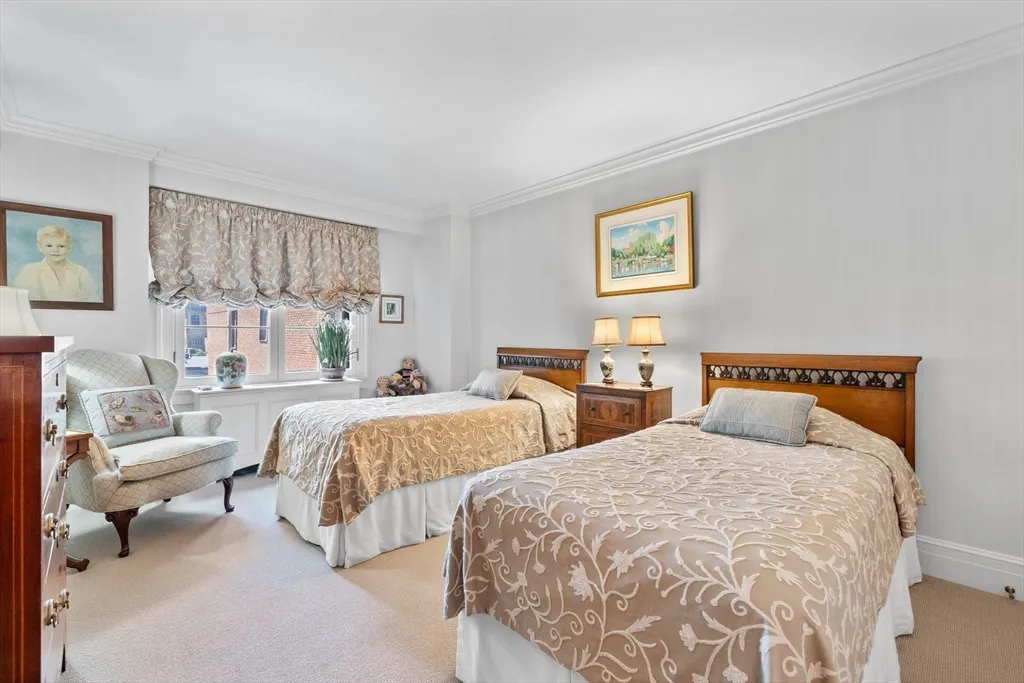 3 bed, 2.5 bath apartment for rent at 180 Beacon St Unit 9G, Back Bay — photo 9 of 22