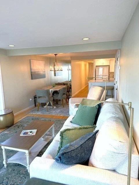 1 bed, 1 bath apartment for rent at 180 Cadish Unit 2, Hull — photo 5 of 18