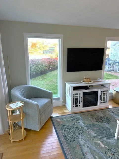 1 bed, 1 bath apartment for rent at 180 Cadish Unit 2, Hull — photo 3 of 18
