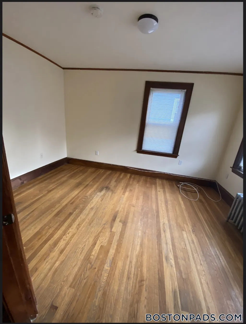 3 bed, 1 bath apartment for rent at 180 Calumet St Unit 2, Mission Hill — photo 7 of 11