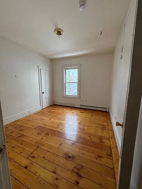 3 bed, 1 bath apartment for rent at 180 Canterbury Unit 2, Worcester — photo 7 of 8