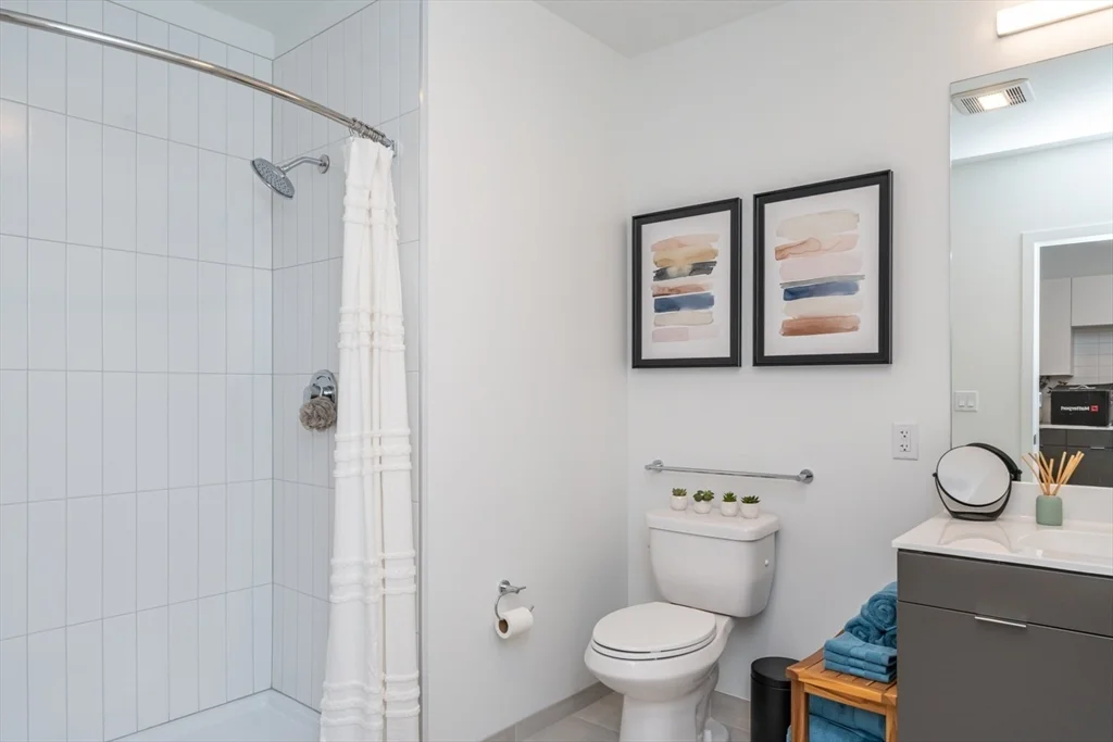 Studio bed, 1 bath apartment for rent at 180 Central Ave Unit 302, Chelsea — photo 4 of 8