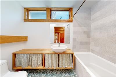 2 bed, 2 bath apartment for rent at 180 Columbia St Unit 1, The Port — photo 8 of 22