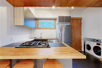 2 bed, 2 bath apartment for rent at 180 Columbia St Unit 1, The Port — photo 5 of 22