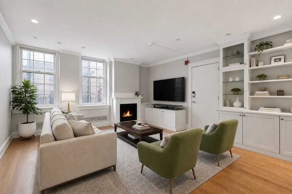 2 bed, 1 bath apartment for rent at 180 Commonwealth Ave Unit B, Back Bay