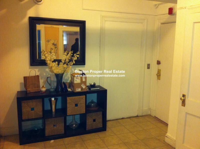 2 bed, 1 bath apartment for rent at 180 Commonwealth Ave Unit C, Back Bay — photo 3 of 11