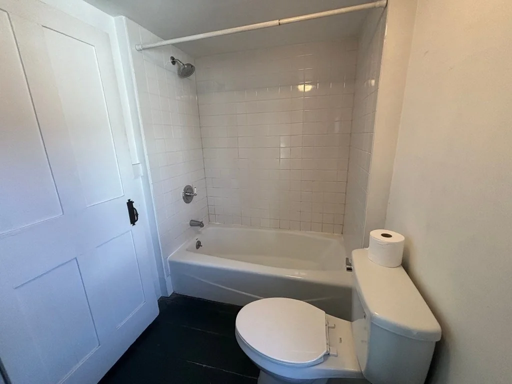 1 bed, 1 bath apartment for rent at 180 Conant St Unit 1, Danvers — photo 9 of 11