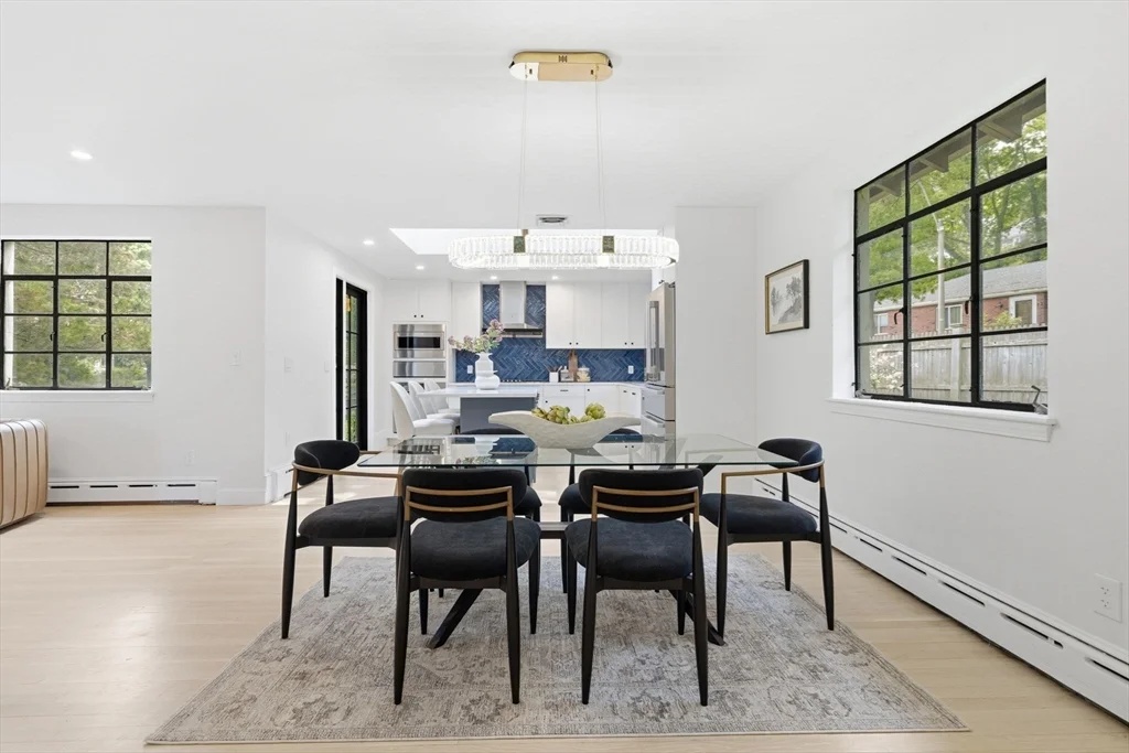 4 bed, 3 bath apartment for rent at 180 Eliot St, Chestnut Hill — photo 15 of 38