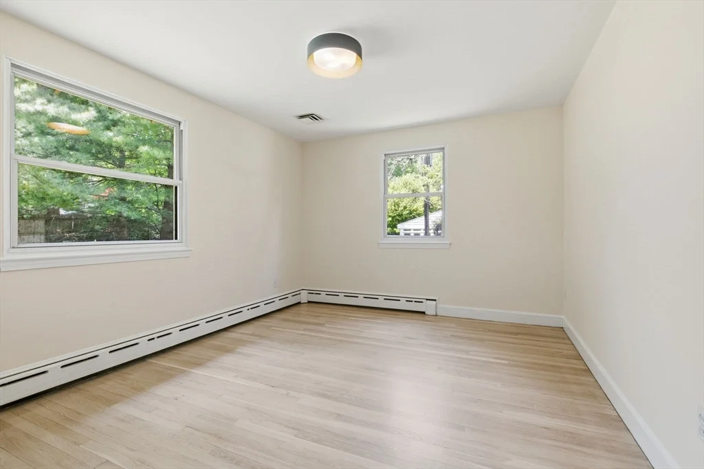 4 bed, 3 bath apartment for rent at 180 Eliot St, Chestnut Hill — photo 27 of 38