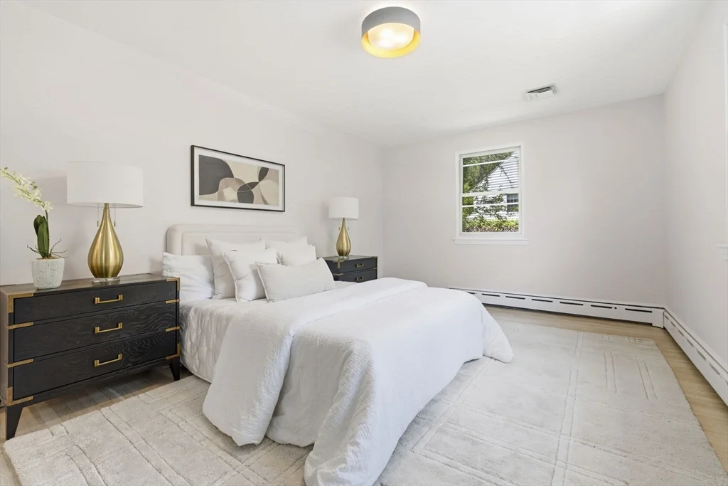 4 bed, 3 bath apartment for rent at 180 Eliot St, Chestnut Hill — photo 19 of 38