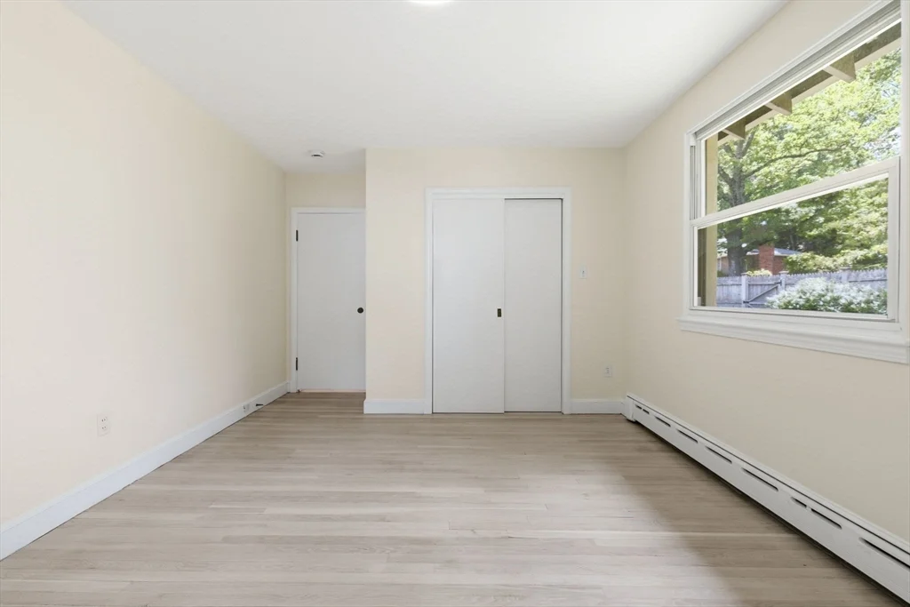 4 bed, 3 bath apartment for rent at 180 Eliot St, Chestnut Hill — photo 25 of 38
