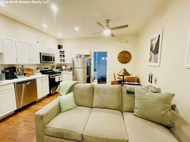 1 bed, 1 bath apartment for rent at 180 Endicott St Unit 1, North End