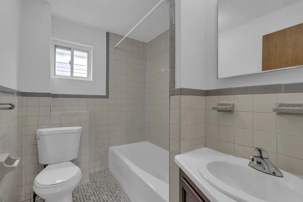 1 bed, 1 bath apartment for rent at 180 F St Unit 3, South Boston — photo 8 of 9