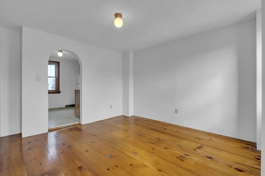 1 bed, 1 bath apartment for rent at 180 F St Unit 3, South Boston — photo 6 of 9