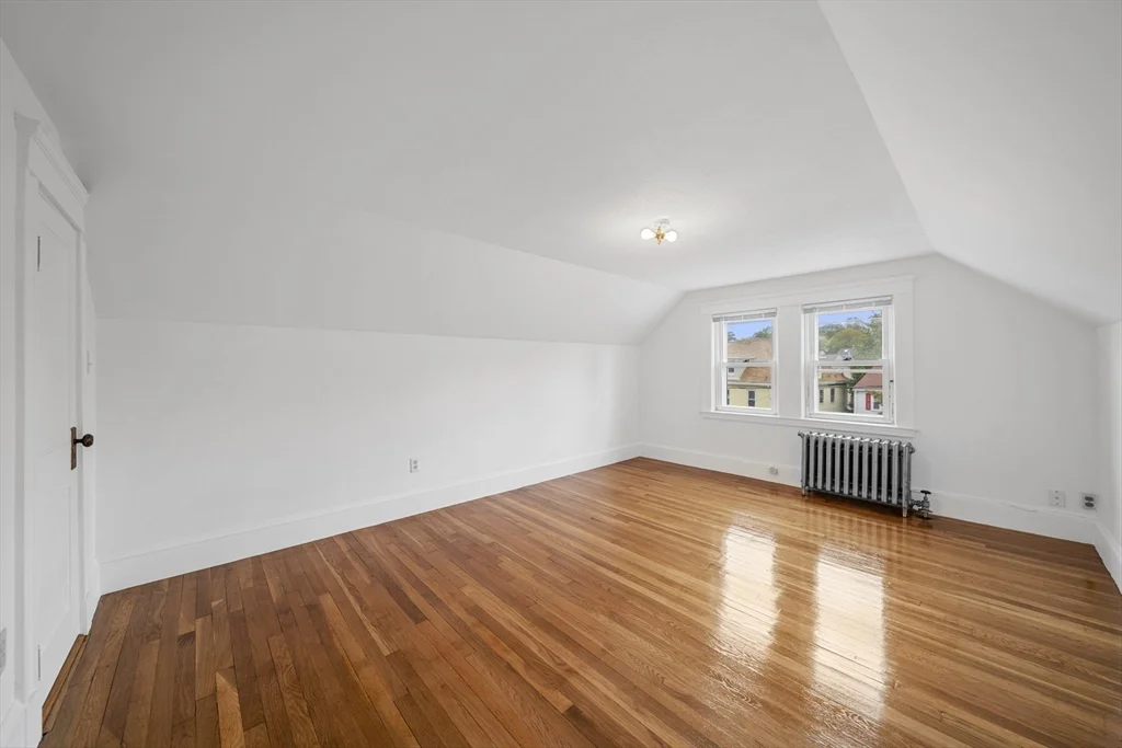 3 bed, 1 bath apartment for rent at 180 Faneuil St Unit 2, Brighton — photo 9 of 21