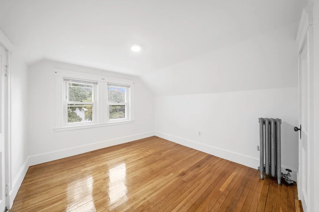 3 bed, 1 bath apartment for rent at 180 Faneuil St Unit 2, Brighton — photo 10 of 21