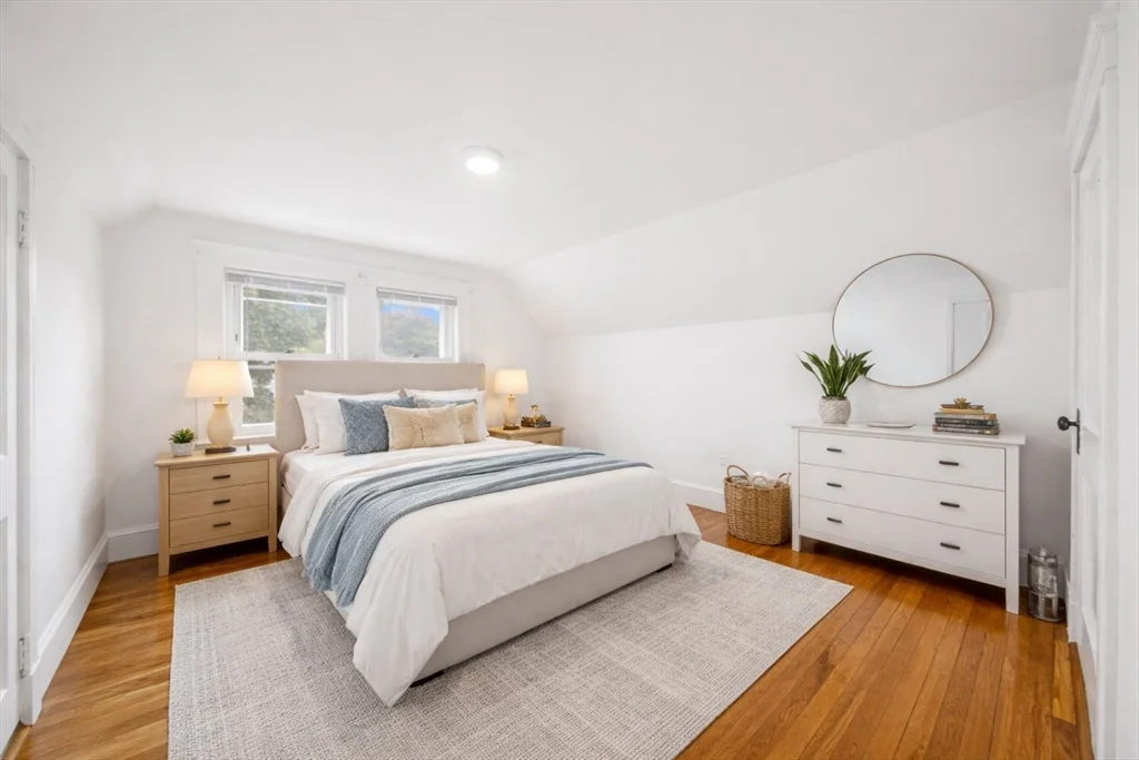3 bed, 1 bath apartment for rent at 180 Faneuil St Unit 2, Brighton — photo 17 of 21