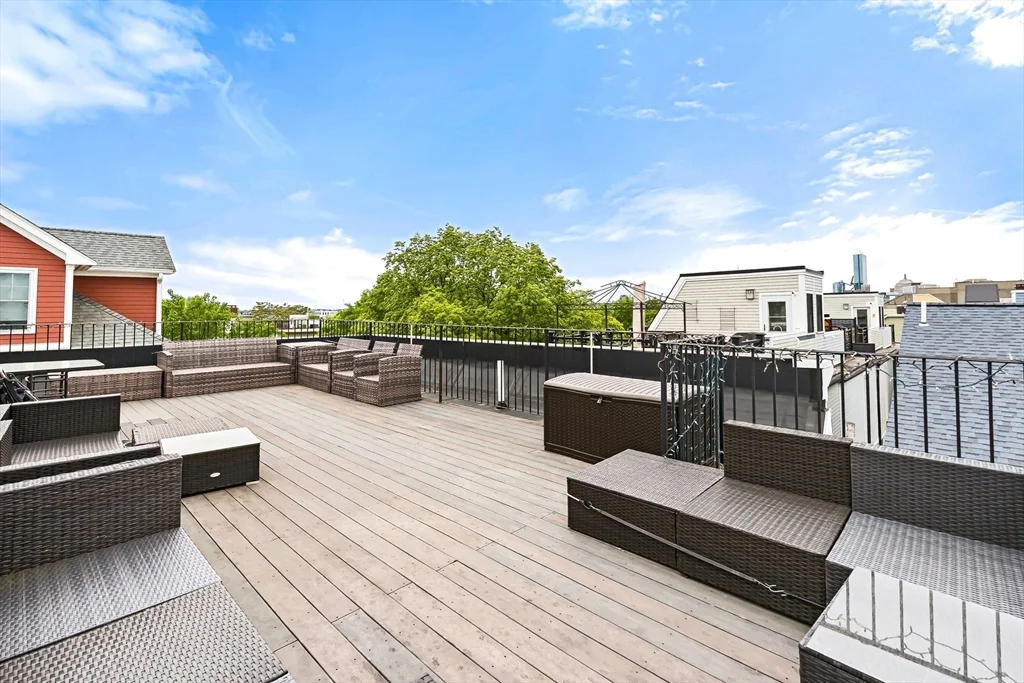 2 bed, 1 bath apartment for rent at 180 Gold St Unit 3, South Boston — photo 14 of 18