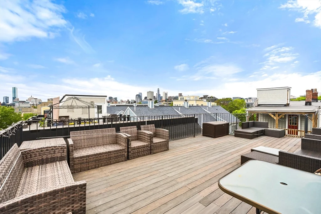 2 bed, 1 bath apartment for rent at 180 Gold St Unit 3, South Boston — photo 15 of 18