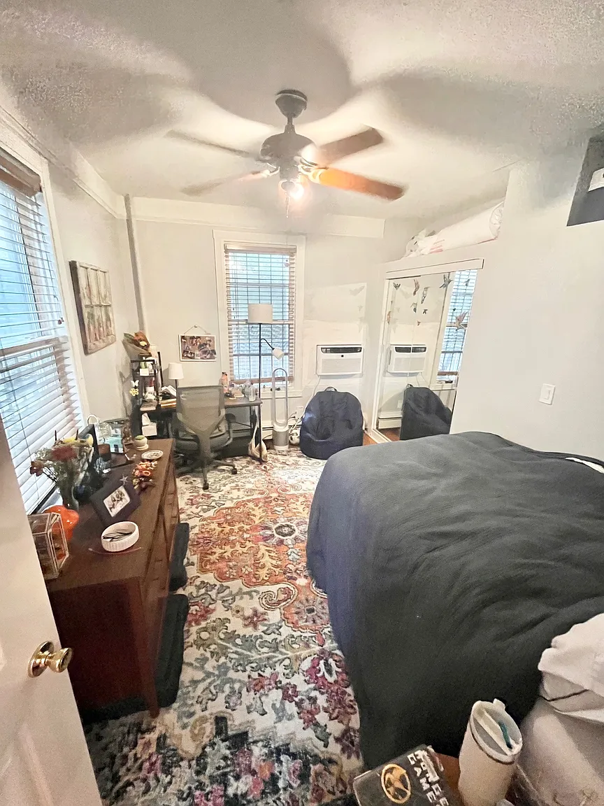 3 bed, 1 bath apartment for rent at 180 Hillside St Unit 1, Mission Hill — photo 7 of 12