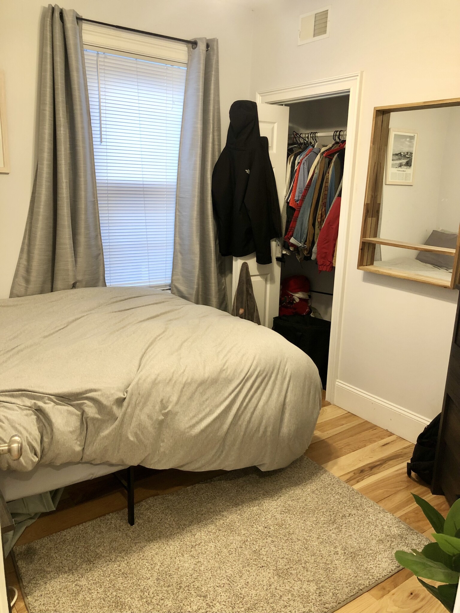 4 bed, 2 bath apartment for rent at 180 Hillside St Unit 2, Mission Hill — photo 14 of 26