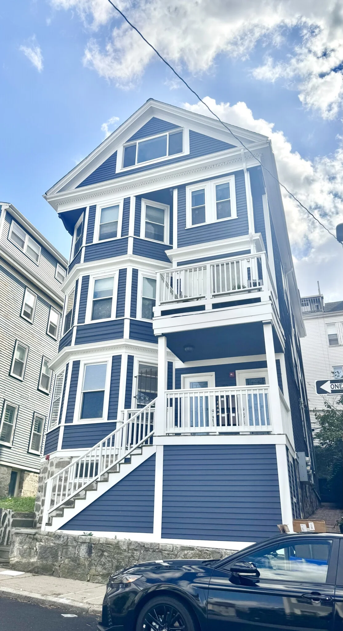 4 bed, 1 bath apartment for rent at 180 Hillside St Unit 3, Mission Hill
