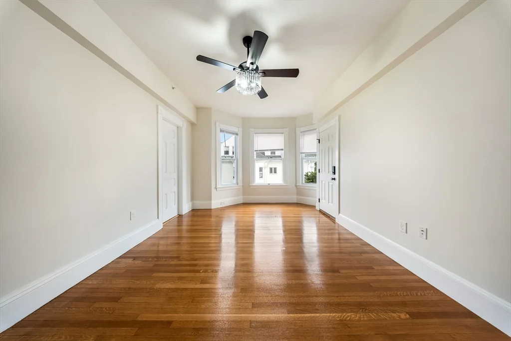 2 bed, 1 bath apartment for rent at 180 Jackson St Unit B, Lawrence — photo 2 of 8