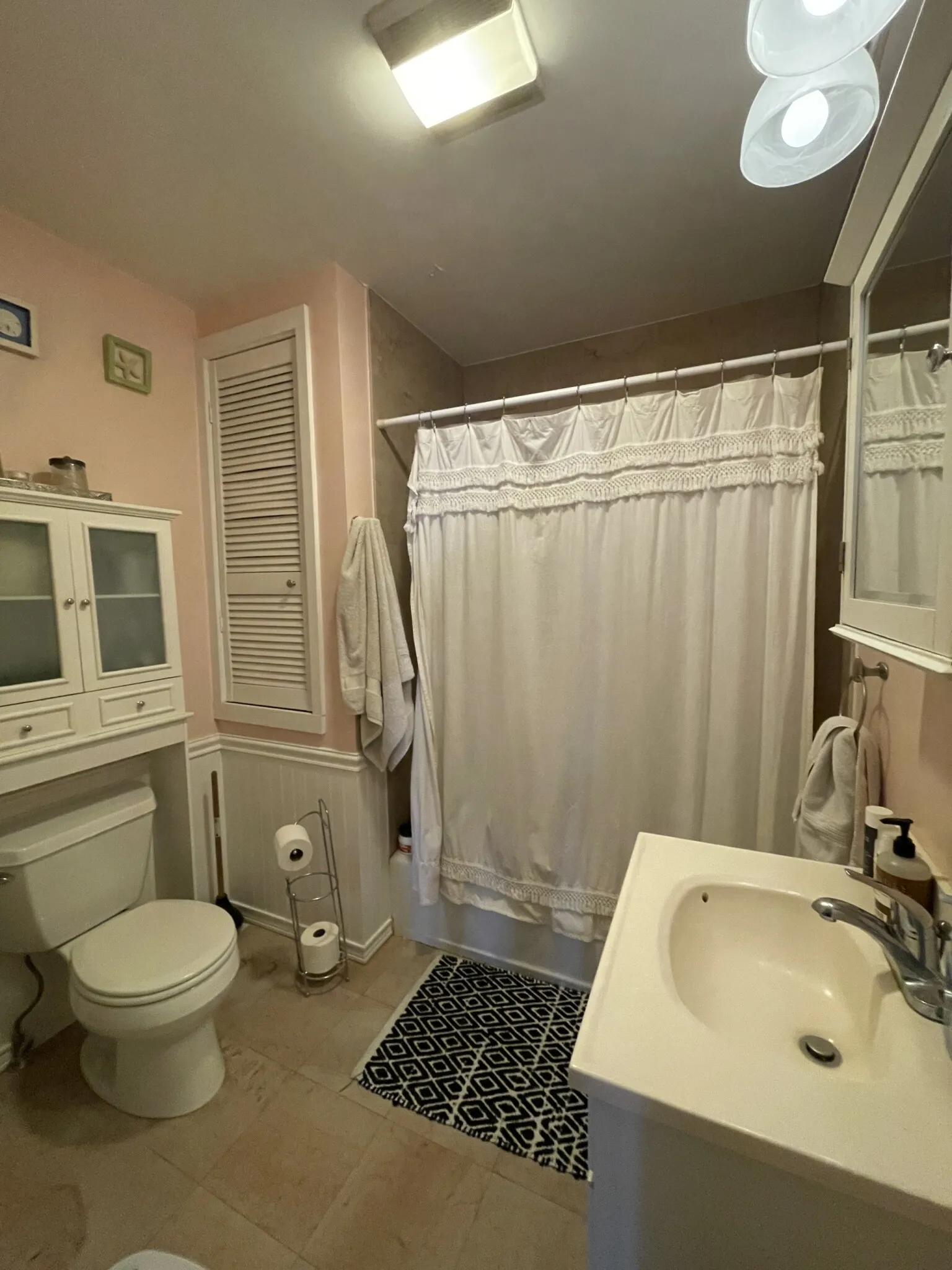 2 bed, 1 bath apartment for rent at 180 L St Unit 1, South Boston — photo 9 of 14