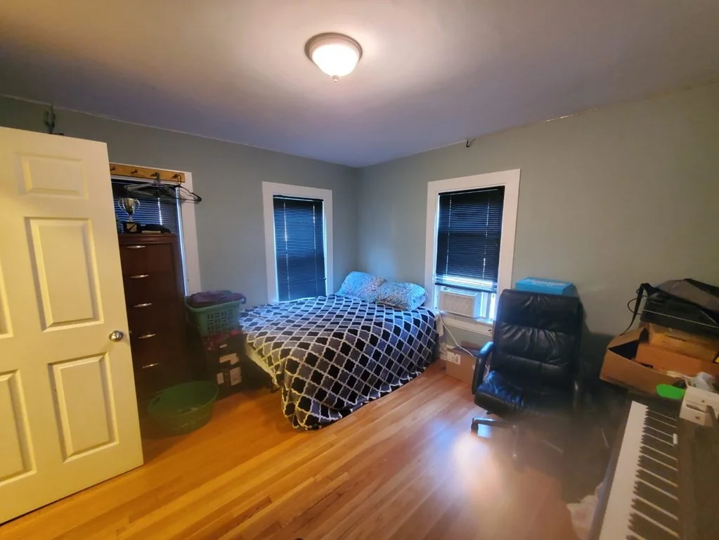 2 bed, 1 bath apartment for rent at 180 Lebanon St Unit 1, Malden — photo 11 of 13