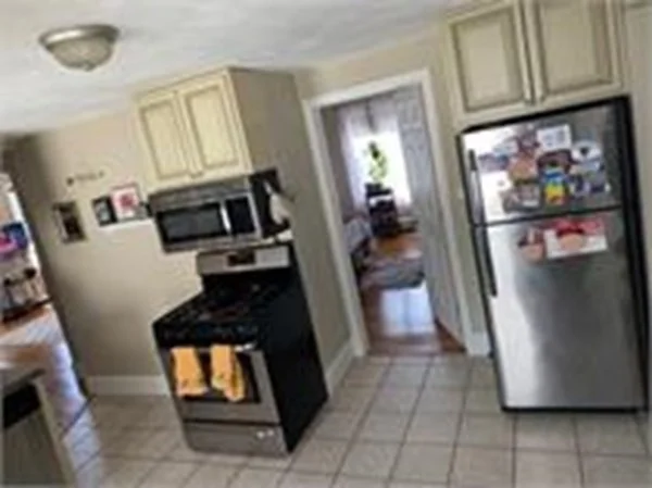 2 bed, 1 bath apartment for rent at 180 Lebanon St Unit 2, Malden — photo 1 of 11