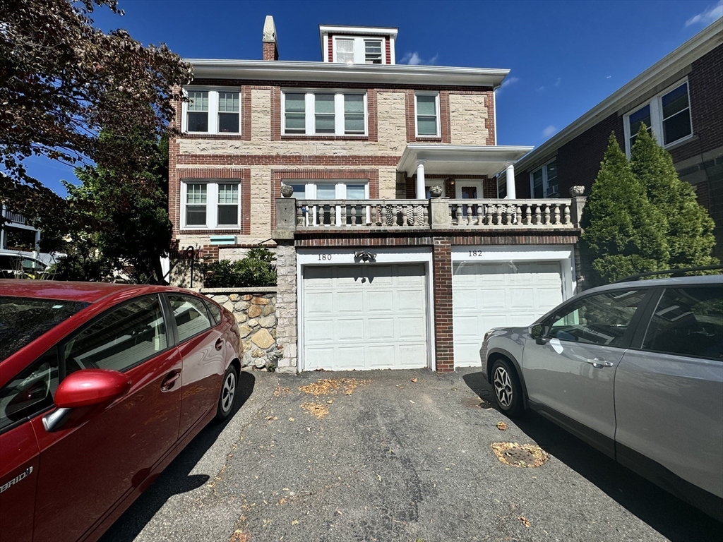 2 bed, 1 bath apartment for rent at 180 Medford Unit 1, Arlington — photo 2 of 27