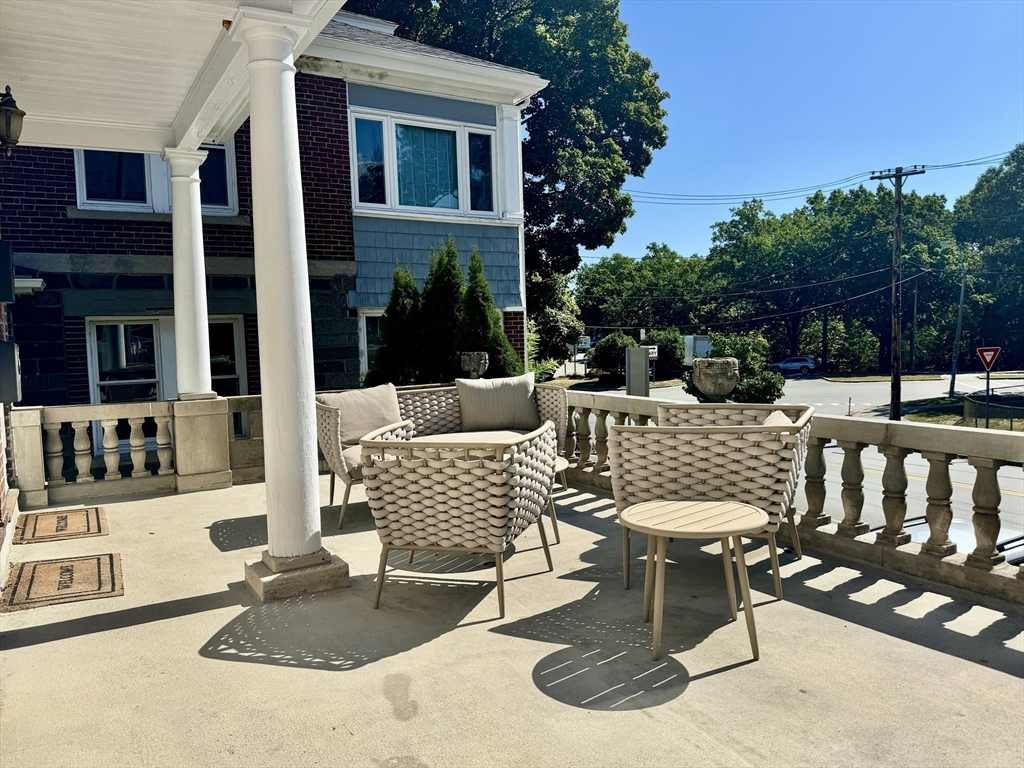 2 bed, 1 bath apartment for rent at 180 Medford Unit 1, Arlington — photo 5 of 27