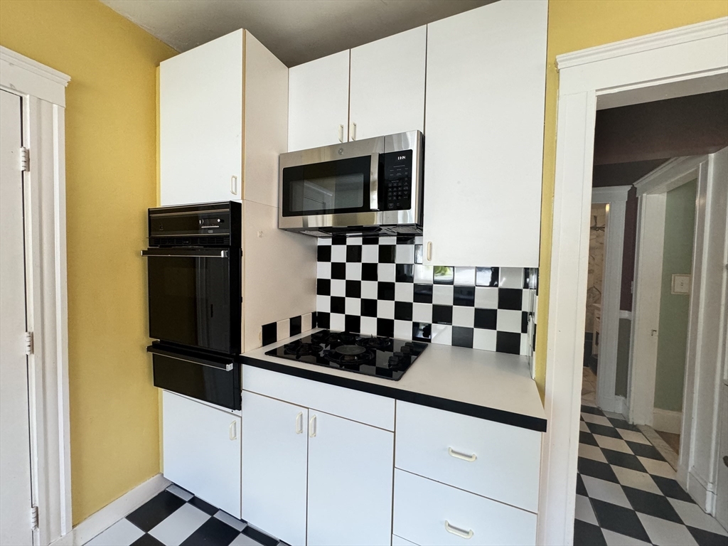 2 bed, 1 bath apartment for rent at 180 Medford Unit 1, Arlington — photo 15 of 27