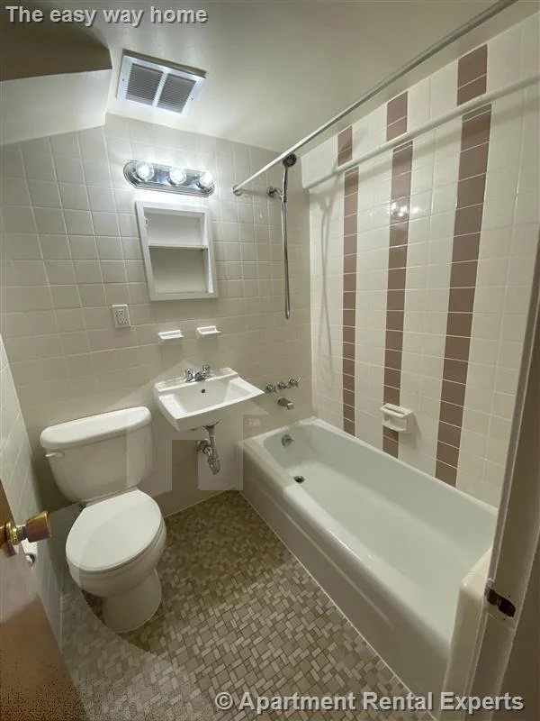 1 bed, 1 bath apartment for rent at 180 N Beacon St Unit 24, Brighton — photo 5 of 5