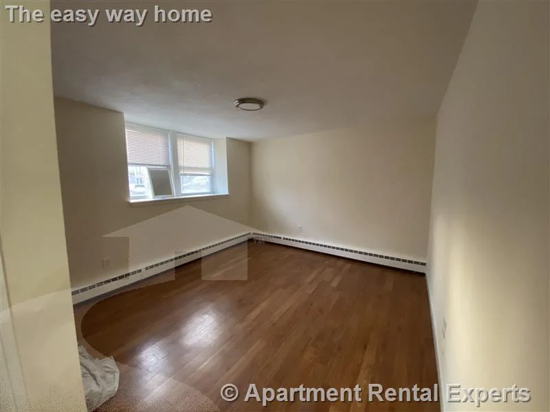 1 bed, 1 bath apartment for rent at 180 N Beacon St Unit 24, Brighton — photo 4 of 5