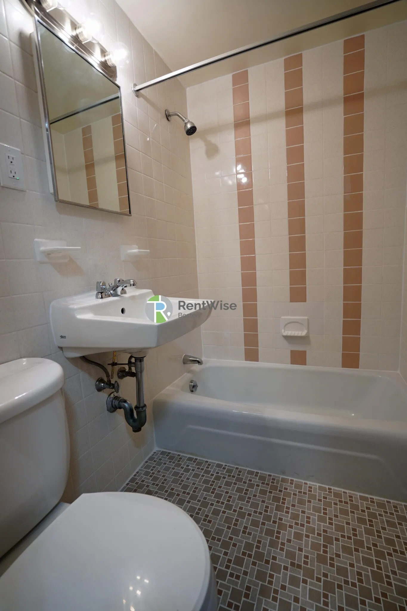 1 bed, 1 bath apartment for rent at 180 North Beacon St Unit 24, Brighton — photo 7 of 10