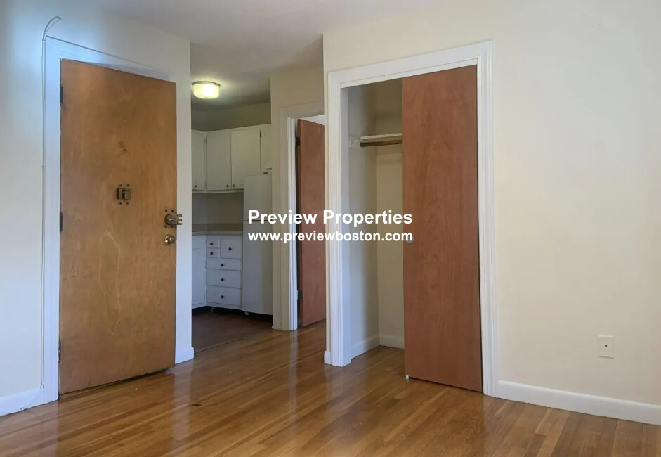 1 bed, 1 bath apartment for rent at 180 North Beacon St Unit 24P, Brighton — photo 2 of 6