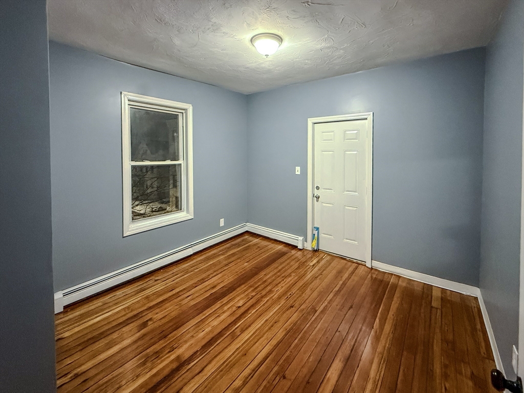 4 bed, 1 bath apartment for rent at 180 Quincy St Unit 3, Boston — photo 4 of 14