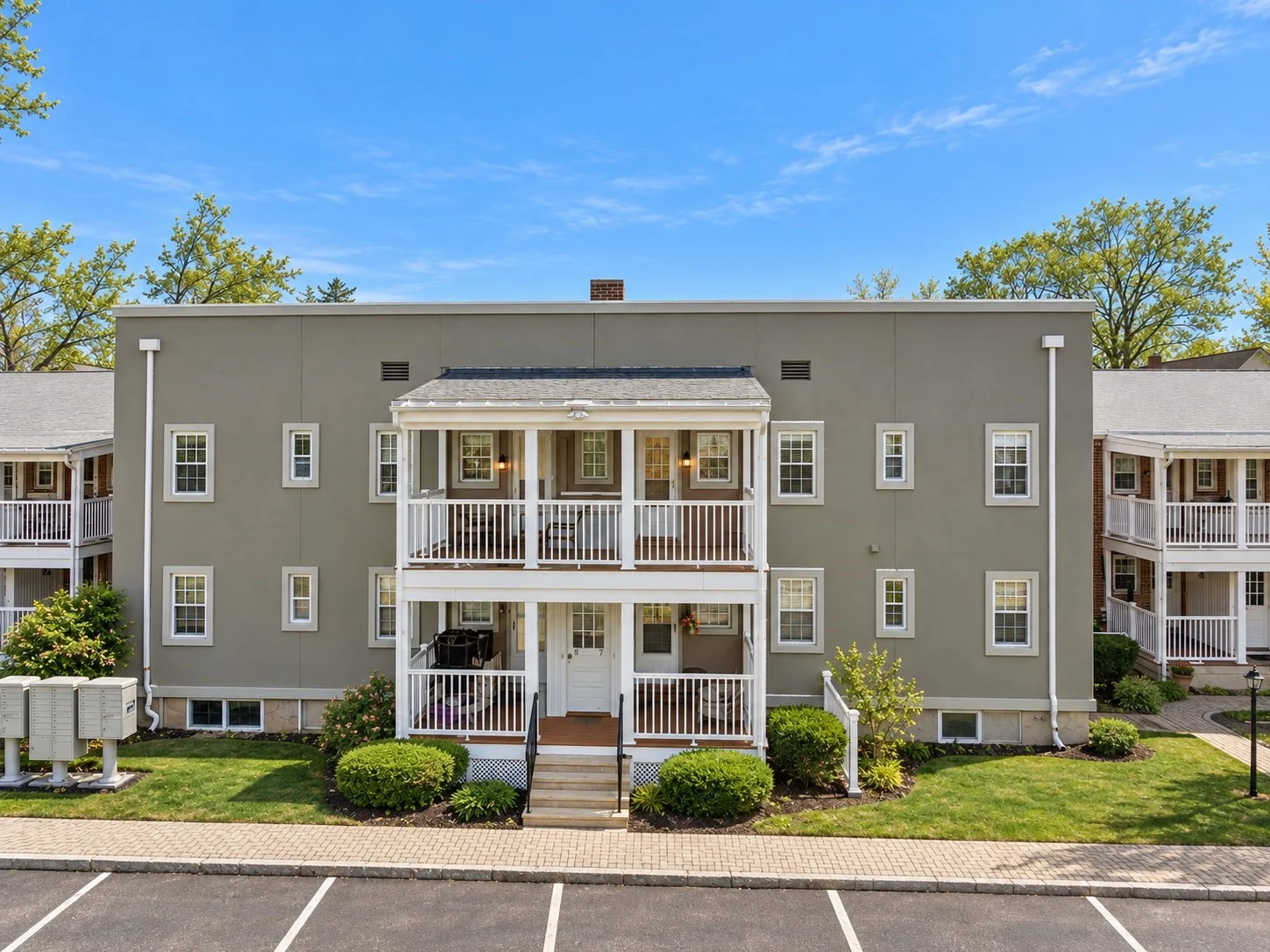 2 bed, 1 bath apartment for rent at 180 S Main St Unit 5, Attleboro